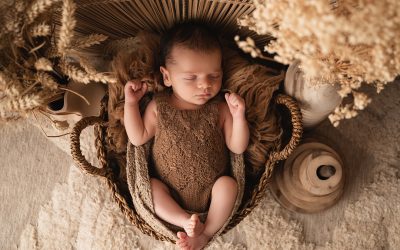 Et si mon bébé a de l&rsquo;acné ou des coliques lors de la séance naissance ?